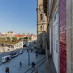 Charming Apartment With Street-View In Porto